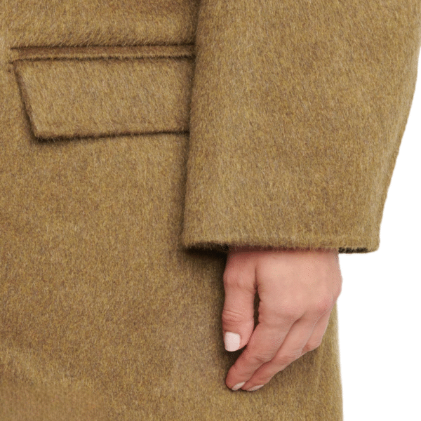 Custom Streamlined Style Notched Lapels Woman Overcoat in Wool Cashmere Blend - Image 6
