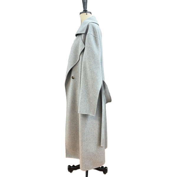 Custom Timeless Light Grey Wide Lapels full length wool coat for Fall/Winter - Image 2