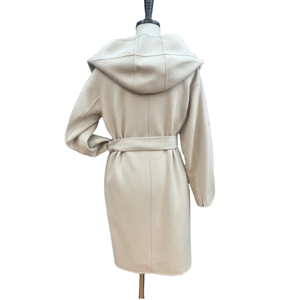 Custom beige hooded belted wide open collar wool coat for Fall/Winter - Image 3