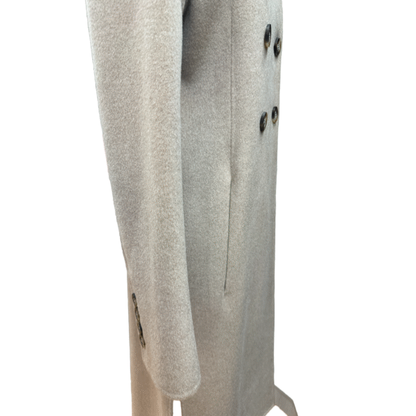 Custom beige double-breasted Straight Silhouette Side Slit/Vent wool coat for Fall/Winter - Image 4