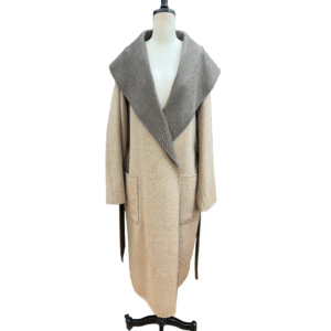 Super Luxe Two-tone Design Relaxed Fit Wool Cape Coat With A Wide Shawl-style Collar For Fall/Winter