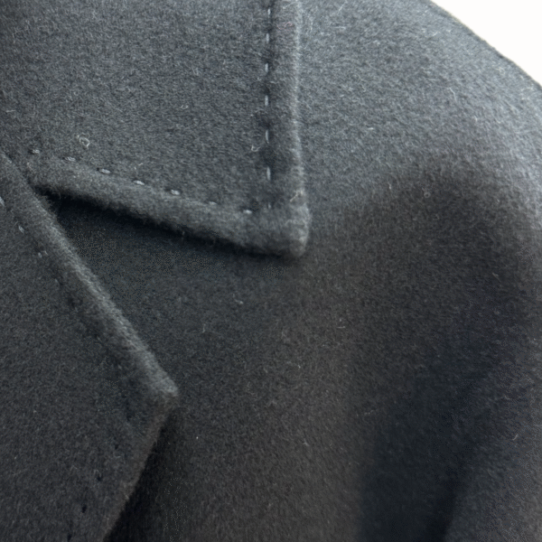 Hot Sale Timeless Floor Length Wool Coat With A Classic Lapel Collar For Fall/Winter - Image 4