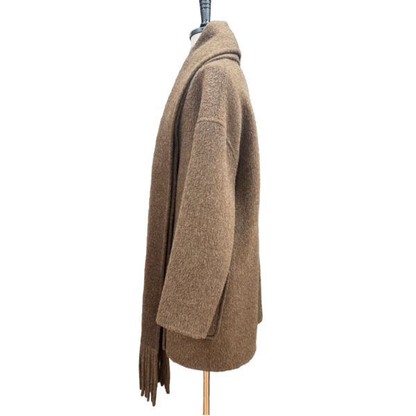 Custom Classic Notched Lapels Double-breasted Cropped Tweed Peacoat With Horn Button Closure For Fall/Winter - Image 4