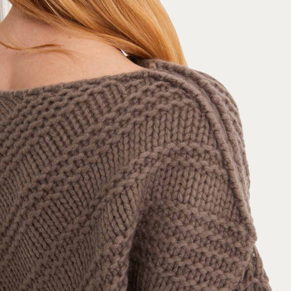 Drop Shoulder Oversized Knit Cashmere Wool Sweater With Widden Sleeves - Image 3