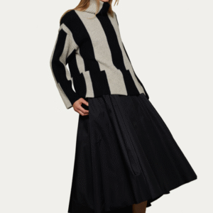 Ladies Cashmere Cardigan Stitch Sweater With A Stand Up Collar