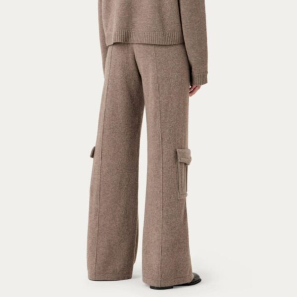 Plus Size Ladies Sweater Cashmere Knit Pockets Trousers and Sweater Two Piece Set - Image 3